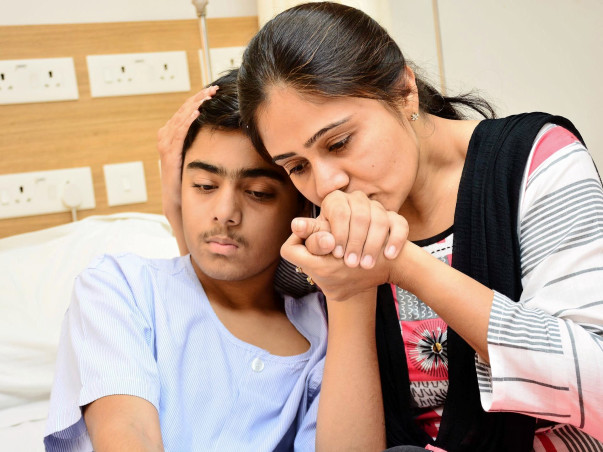 Single Mother Has Been Fighting Alone To Save Her 15-Year-Old