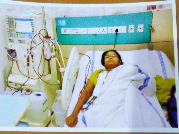 Help 29 years old Rakhi End Stage Kidney Dialysis