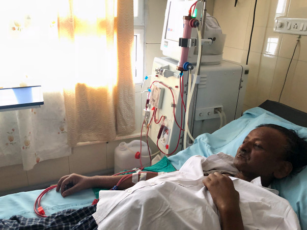 Help my dad for dialysis treatment..polycystic kidney diseased patient
