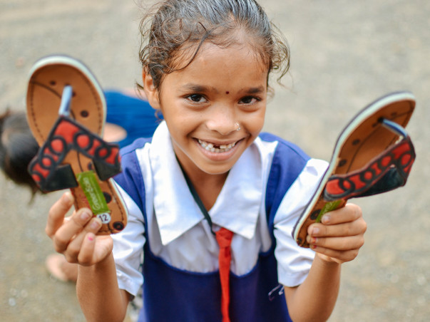 Support Greensole to provide recycled slippers to children in need