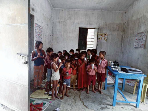 Help Poor Children Willing To Read.