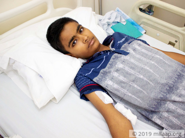 15-year-old Ritesh is suffering from blood cancer and needs help