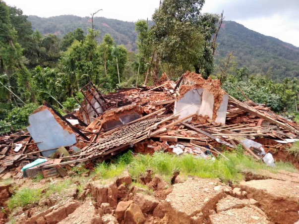 Support To 250 Kodagu Flood Affected Families For Resettlement