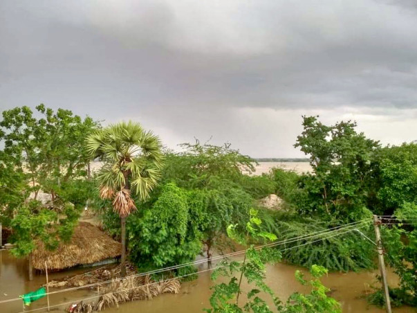 Help Flood Affected Tribals - E Godavari