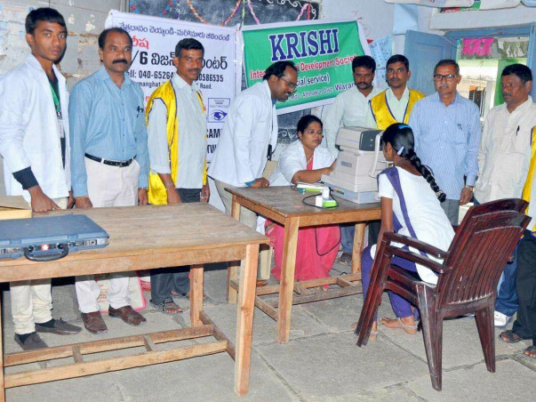 Sponsor SEE2READ: Eye-Screening & Specs for RURAL POOR Students @Rs500