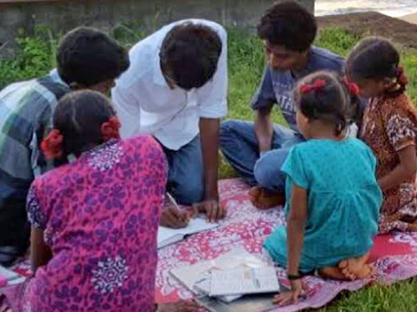 Educational Trip For Underprivileged Children