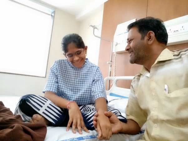This Papad-seller Is Unable To Even Feed His Dying Daughter