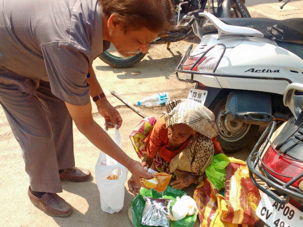 Support Dr Shankar Rao Feed Underprivileged People