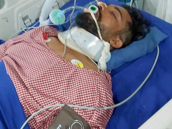 Help Akber To Fight and help His Family