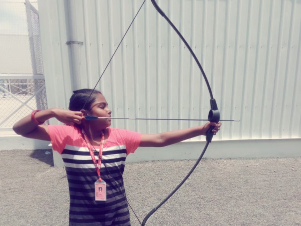 Help to get her archery kit for participation in state level.
