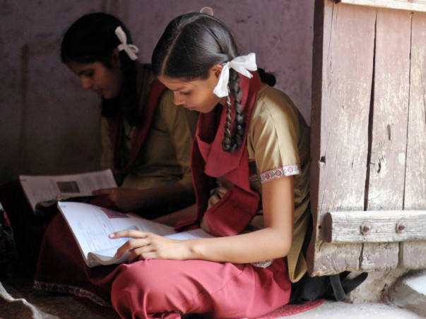 Help Us Buy Computers, Books And Uniform For 150 School Girls