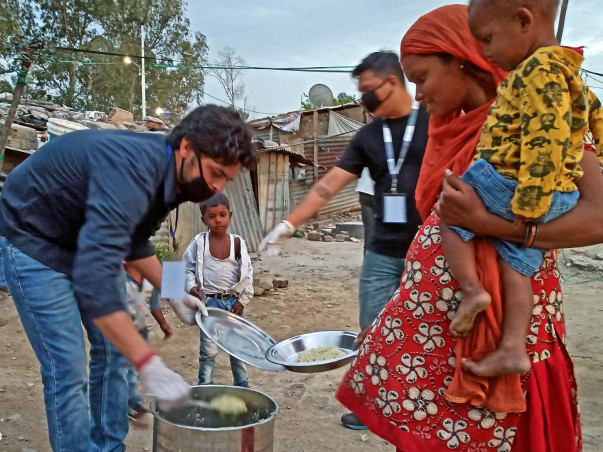 Help Railway Engineer feed thousands of daily wagers in Ghaziabad