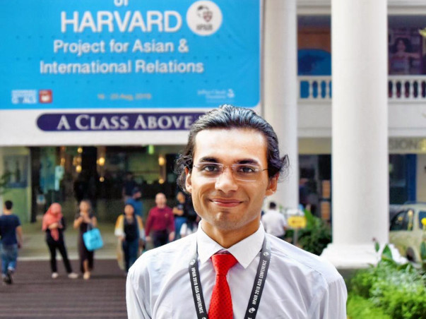 Help Vedang attend World Business Dialogue at Germany
