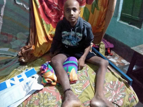 Help 14-year-old Boy Whose Parents Don't Understand He Has Bone Cancer