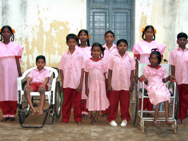 I am participating in Daan Utsav to gLRA India Wishtree