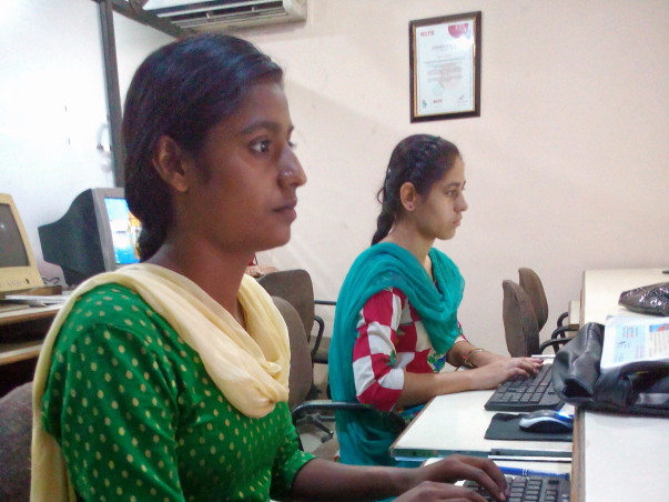 simarjit want to buy new computer for her practice at home