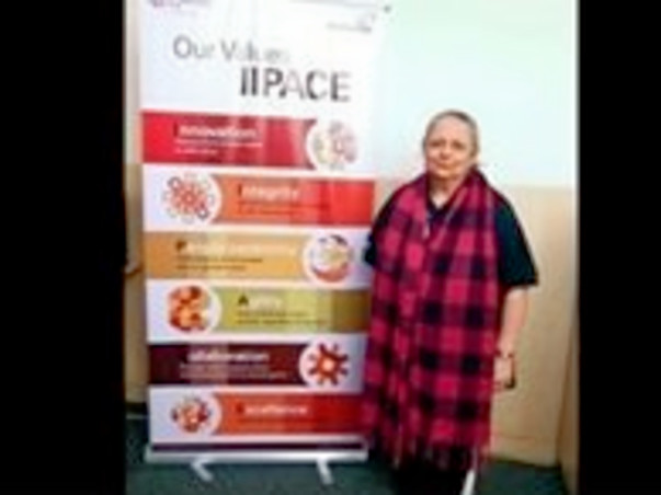 Help Dinaz - Senior Citizen (68 yrs old) and has noone to support