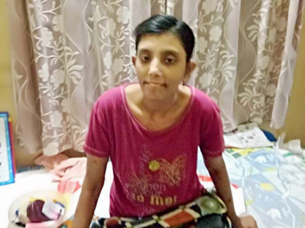 Help Lajavanthi Recover From Neck And Femur Injury