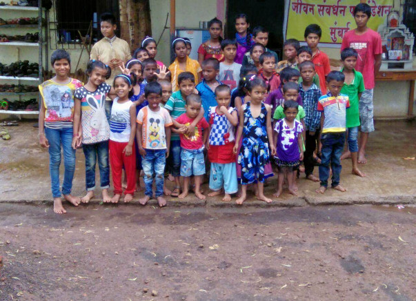 Making a Shelter for Orphan Street Kids