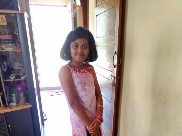 Help Salomi with Hearing Aid