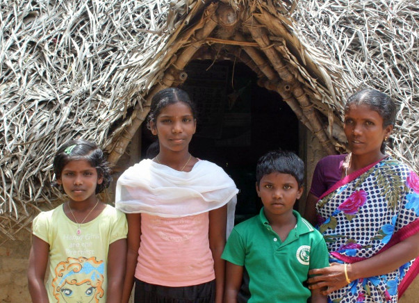 Help Mrs.Kannaki to protect her daughters