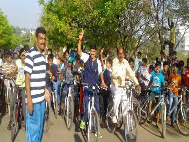 Nandi Hillathon: Support cycling and Road Safety, Sanjaynagar