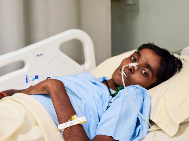 He Dreamed Of Opening A Shop For His Father, But He Could Die Soon
