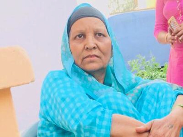 Help My Mother Fight Bone and Liver Cancer