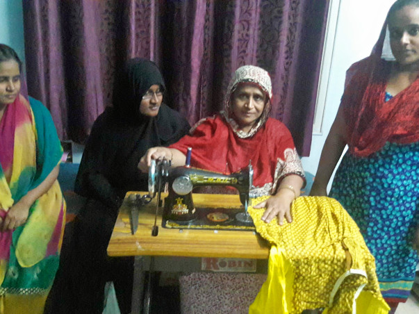 Help Haseena in her empowement - Help her children educate
