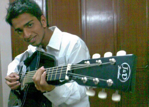 I am fundraising to help pay Nilesh's medical expenses. Every rupee counts!