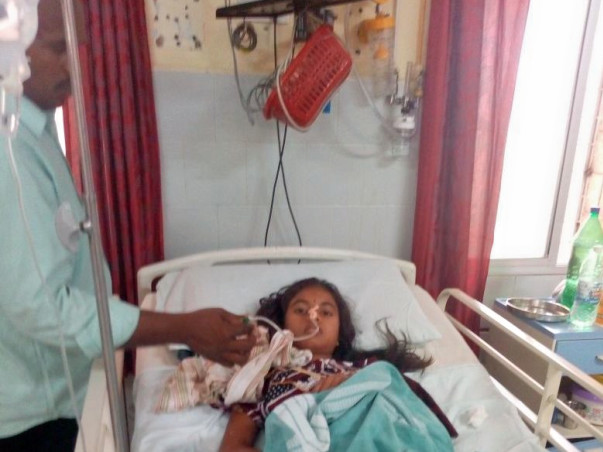 Help 16-Year-Old Roja Rani Fight Battles In The Hospital