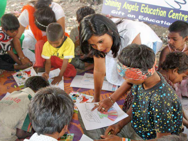 Free Computer Education for poor Girls