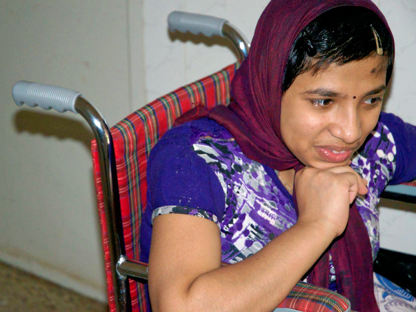 Kindly Please Save Handicapped Girl For Transplant Lungs and Heart