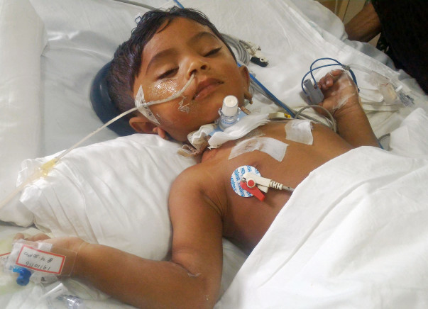 Help baby Gajavardhan regain consciousness