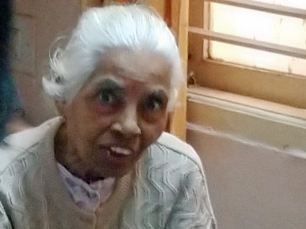 SENIOR CITIZEN REQUIRES URGENT HELP IN RECOVERING FROM HIP SURGERY !!!