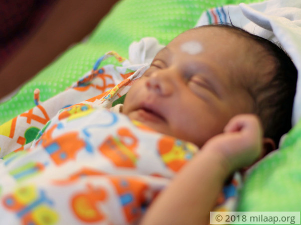 This Father Has Just 5 Days To Get His 1-Month-Old An Urgent Surgery