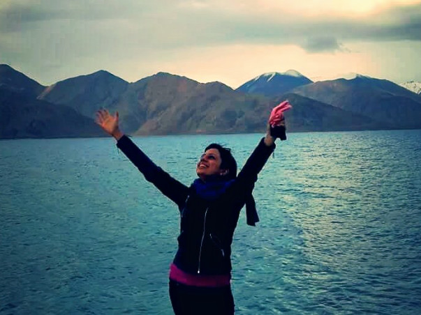 Help Saloni Travel To A Destination She Has Dreamt Of For Years