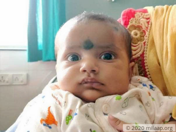 Shoe-Seller Is Struggling To Save His 8-Month-Old From A Failing Heart