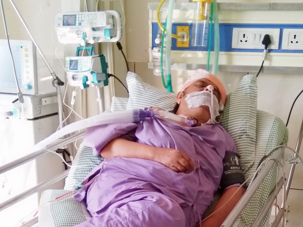 Help Rani to Pay Bills For Her Brain Haemorrhage Surgery