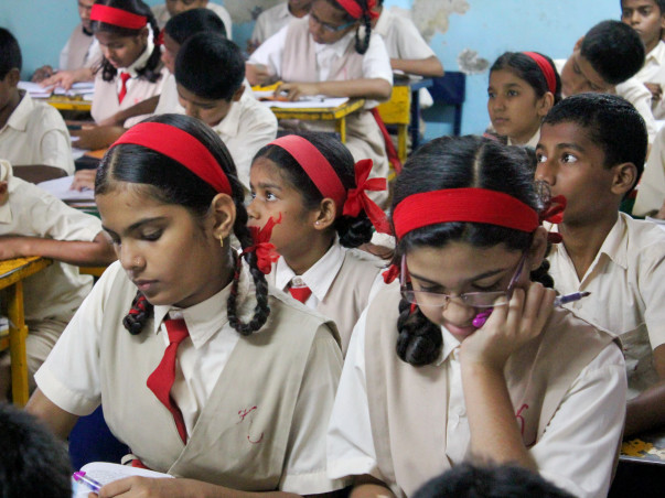 I am fundraising to contribute to a low income classroom in Pune, India