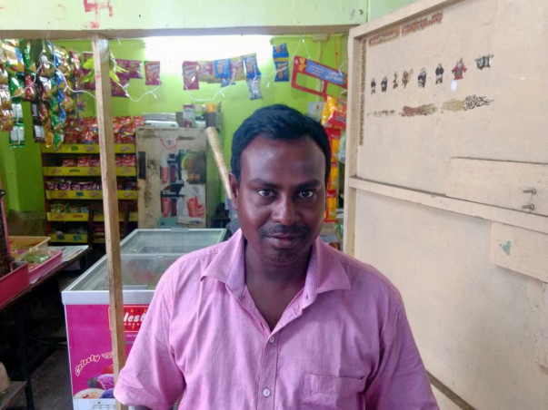 Help Santosh to get his Mother cured of cancer