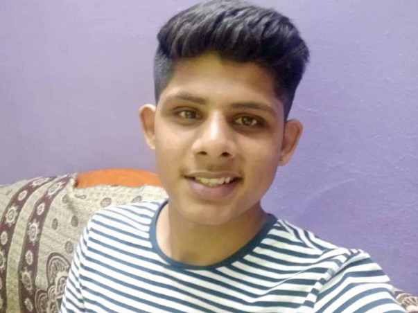 Help My Son Who Is Suffering From Spine Scoliosis