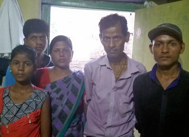 Munna: Suffering from Mouth Cancer