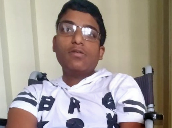 Help Chess Prodigy, Fiero, Sit Upright