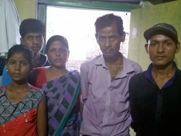 Munna: Suffering from Mouth Cancer