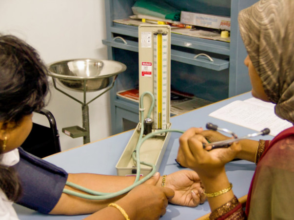 Fundraising to set up a healthcare lab in a rural area