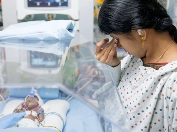 760 gram Baby Needs To Gain Weight To Survive His Premature Birth