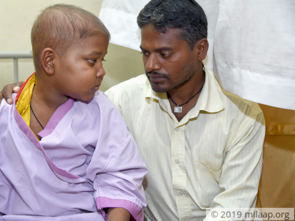 Despite Selling His House,Daily Wage Worker Struggles To Save His Son