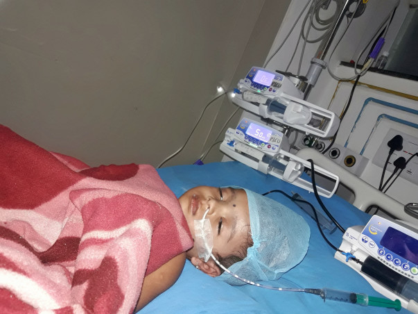 Save 2 Year Old Aaradhya Who Is In Coma And On Ventilation Support.