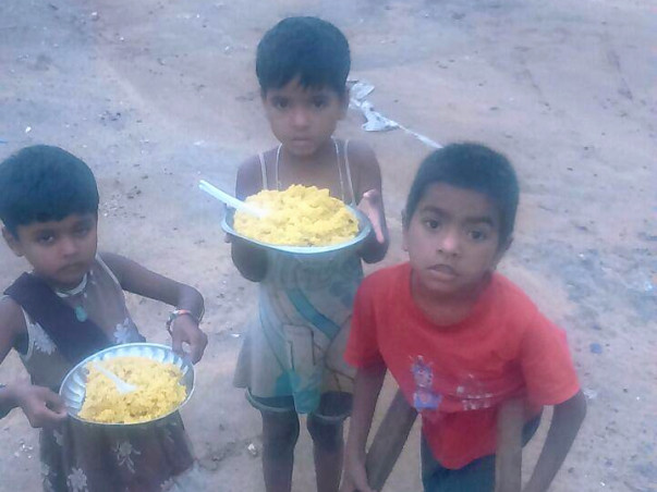 #HappyMemoriesToHappyTummies: Feed 1000 Street Children Everyday